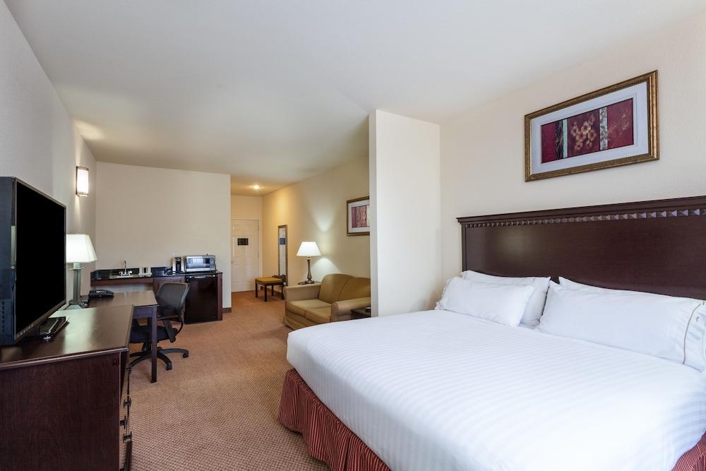 Holiday Inn Express Hotel & Suites Clarksville Екстериор снимка